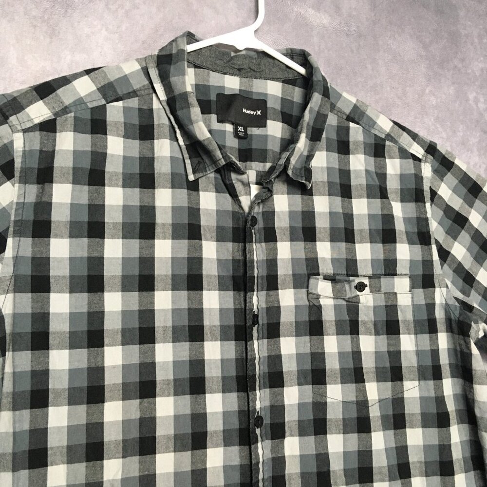Hurley Mens Check‎ Plaid Shirt size XL Short Sleeve Button Up Pocket Cotton